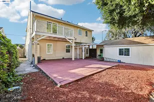 484 Phelps St, Oakland, CA 94603 - Photo 56