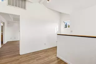484 Phelps St, Oakland, CA 94603 - Photo 24