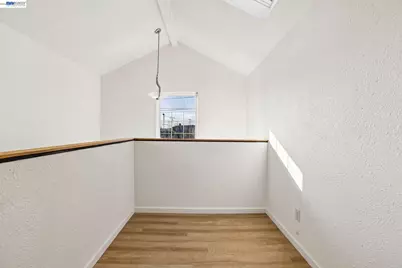 484 Phelps St, Oakland, CA 94603 - Photo 26