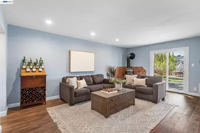 2783 Jennifer Dr, Castro Valley, CA 94546 - Photo 20