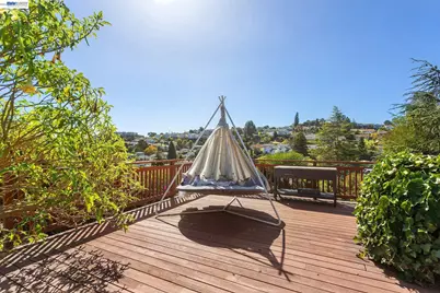 2783 Jennifer Dr, Castro Valley, CA 94546 - Photo 50