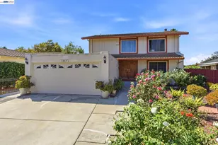 1357 Goldenlake Rd, San Jose, CA 95131 - Photo 1