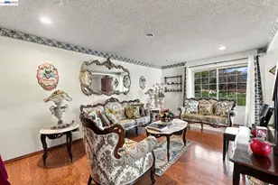1357 Goldenlake Rd, San Jose, CA 95131 - Photo 6