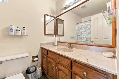 1357 Goldenlake Rd, San Jose, CA 95131 - Photo 26