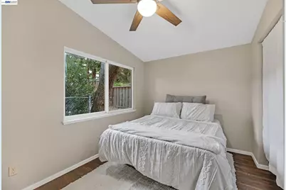 1158 Vienna St, Livermore, CA 94550 - Photo 18