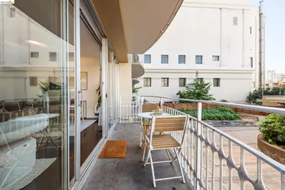 1555 Lakeside Dr #24, Oakland, CA 94612 - Photo 18