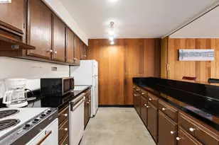 1555 Lakeside Dr, Oakland, CA 94612 - Photo 26