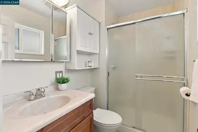 8125 Holanda Ln, Dublin, CA 94568 - Photo 32