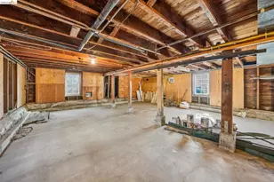 2756 Acton St, Berkeley, CA 94702 - Photo 28