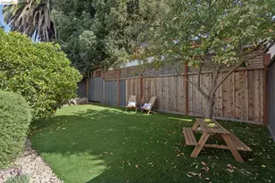6512 Whitney St, Oakland, CA 94609 - Photo 42