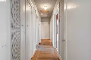 1906 Vine St, Berkeley, CA 94709 - Photo 24