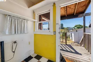 1906 Vine St, Berkeley, CA 94709 - Photo 32