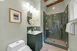 2864 Shasta Rd, Berkeley, CA 94708 - Photo 36