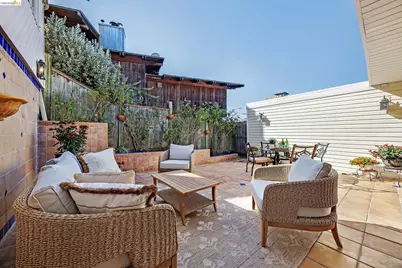 2864 Shasta Rd, Berkeley, CA 94708 - Photo 42