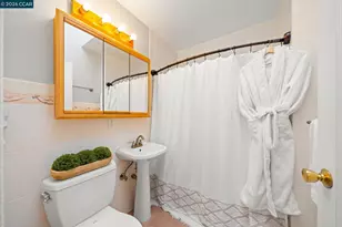 2667 46th Ave, San Francisco, CA 94116 - Photo 12
