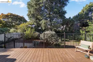 5671 Oak Grove Ave, Oakland, CA 94618 - Photo 48