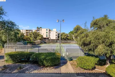 490 Civic Dr #322, Walnut Creek, CA 94596 - Photo 26
