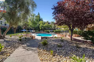 490 Civic Dr, Walnut Creek, CA 94596 - Photo 22
