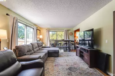 490 Civic Dr #322, Walnut Creek, CA 94596 - Photo 4