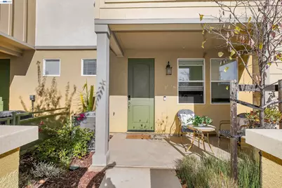 26631 Greta Ln, Hayward, CA 94544 - Photo 2