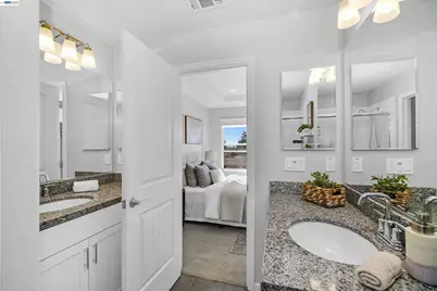 26631 Greta Ln, Hayward, CA 94544 - Photo 32