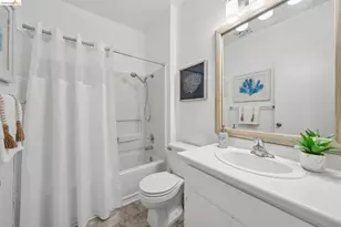 183 Schooner Ct, Richmond, CA 94804 - Photo 18