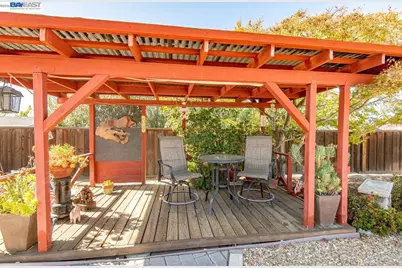 1723 Genoa St, Livermore, CA 94550 - Photo 28