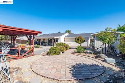 1723 Genoa St, Livermore, CA 94550 - Photo 30