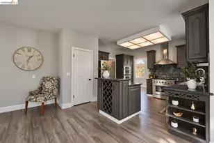 2413 Santa Cruz Ct, Discovery Bay, CA 94505 - Photo 10