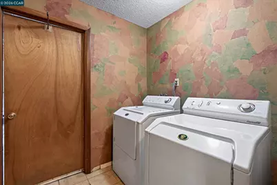 674 Pinon Ave, Pinole, CA 94564 - Photo 18