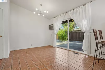 1264 Pine St, Livermore, CA 94551 - Photo 12