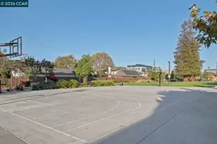 3207 Mallard Ct, San Jose, CA 95117 - Photo 50