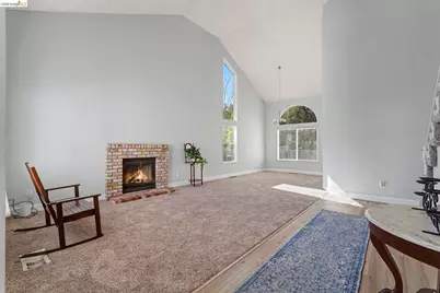 304 Greystone Dr, Antioch, CA 94509 - Photo 10