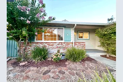 926 Sassel Avenue, Concord, CA 94518 - Photo 2