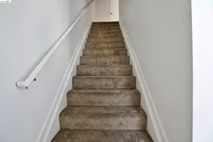 9455 MacArthur Blvd, Oakland, CA 94605 - Photo 22