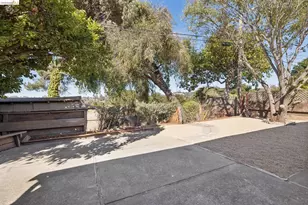 4685 Upland Dr, Richmond, CA 94803 - Photo 40