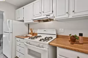 711 30th St, Richmond, CA 94804 - Photo 10