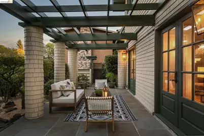 6487 Benvenue Ave, Oakland, CA 94618 - Photo 80