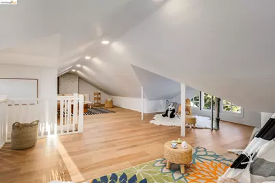 6487 Benvenue Ave, Oakland, CA 94618 - Photo 66