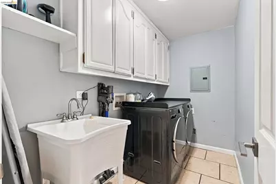 3980 Altamont Ave, Oakland, CA 94605 - Photo 36