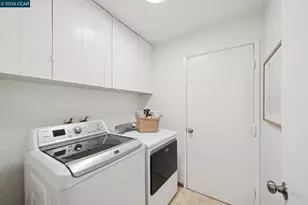 3420 Bayberry Dr, Walnut Creek, CA 94598 - Photo 36