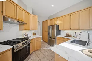 5503 Rainbow Cir, Santa Rosa, CA 95409 - Photo 18