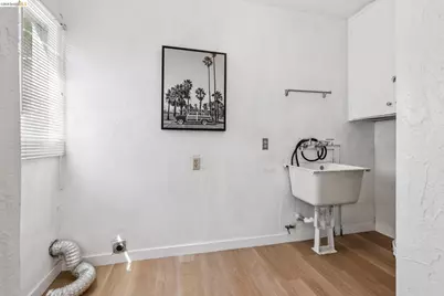 7650 Ney Ave, Oakland, CA 94605 - Photo 30