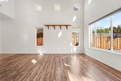 160 Malaga Way, Brentwood, CA 94513 - Photo 12