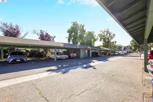 725 Auburn Pl, Hayward, CA 94544 - Photo 38