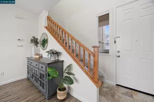 570 Terrano Ct, Fairfield, CA 94534 - Photo 14