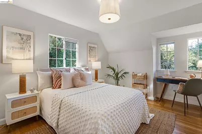 6526 Longwalk Dr, Oakland, CA 94611 - Photo 56