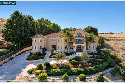 1054 Turquoise, Hercules, CA 94547 - Photo 1