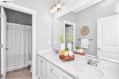 36190 Forestwood Dr, Newark, CA 94560 - Photo 18