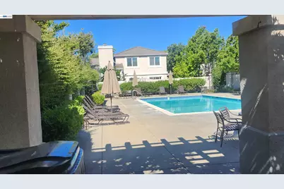 2042 Dahlia Cmn, Livermore, CA 94551 - Photo 54
